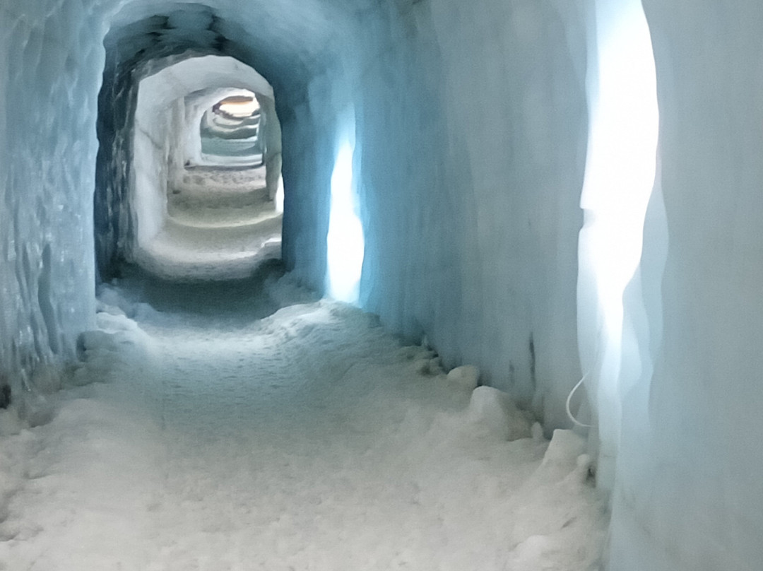 走入冰川之旅-雷克雅未克必去景点