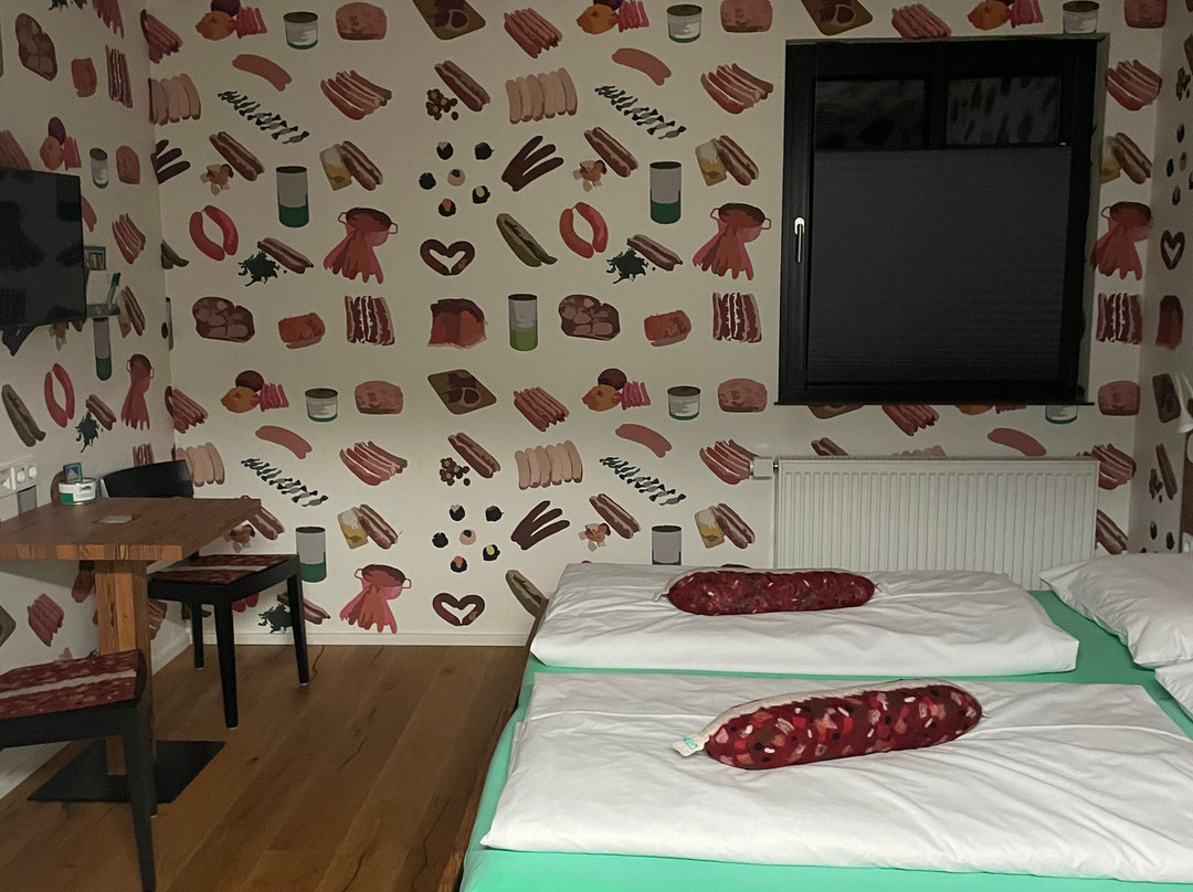 BB & BB Bratwursthotel主图