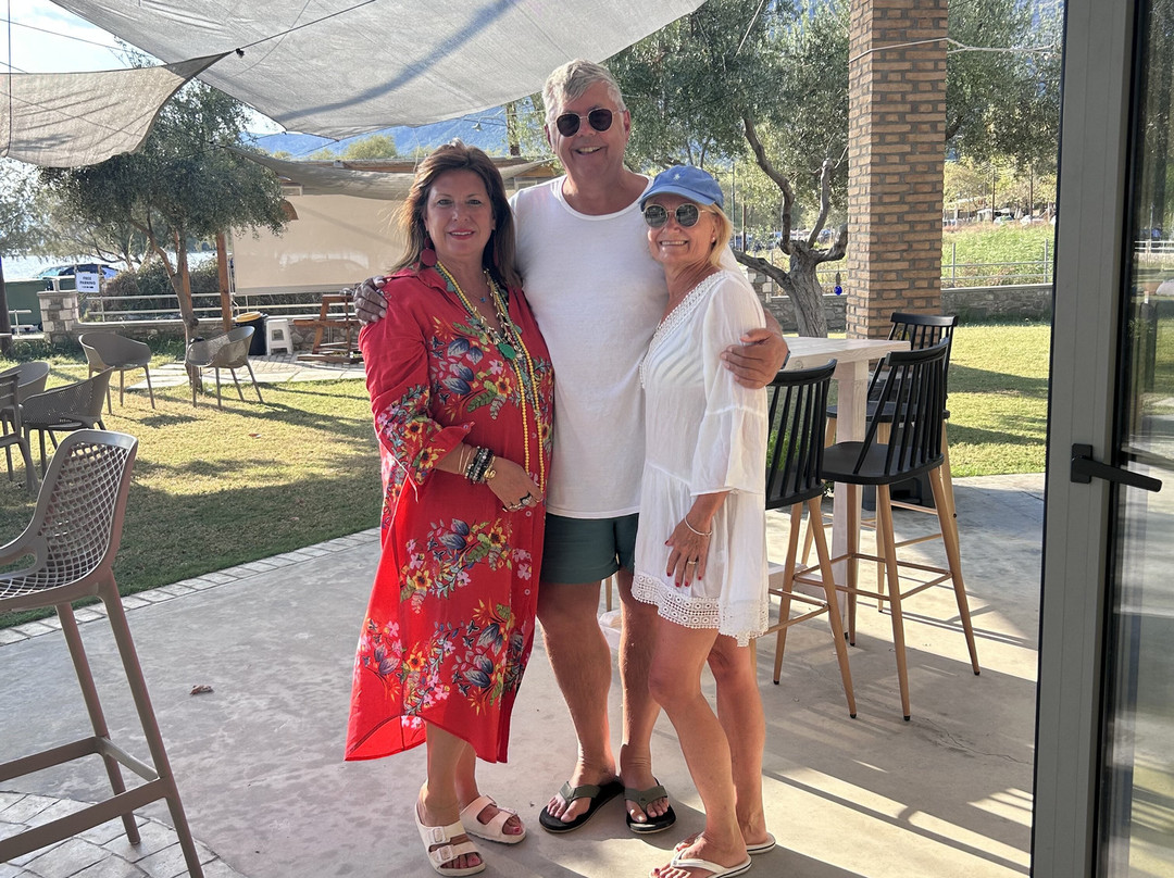 Sergoulas Beach-Paralia Sergoulas必去景点