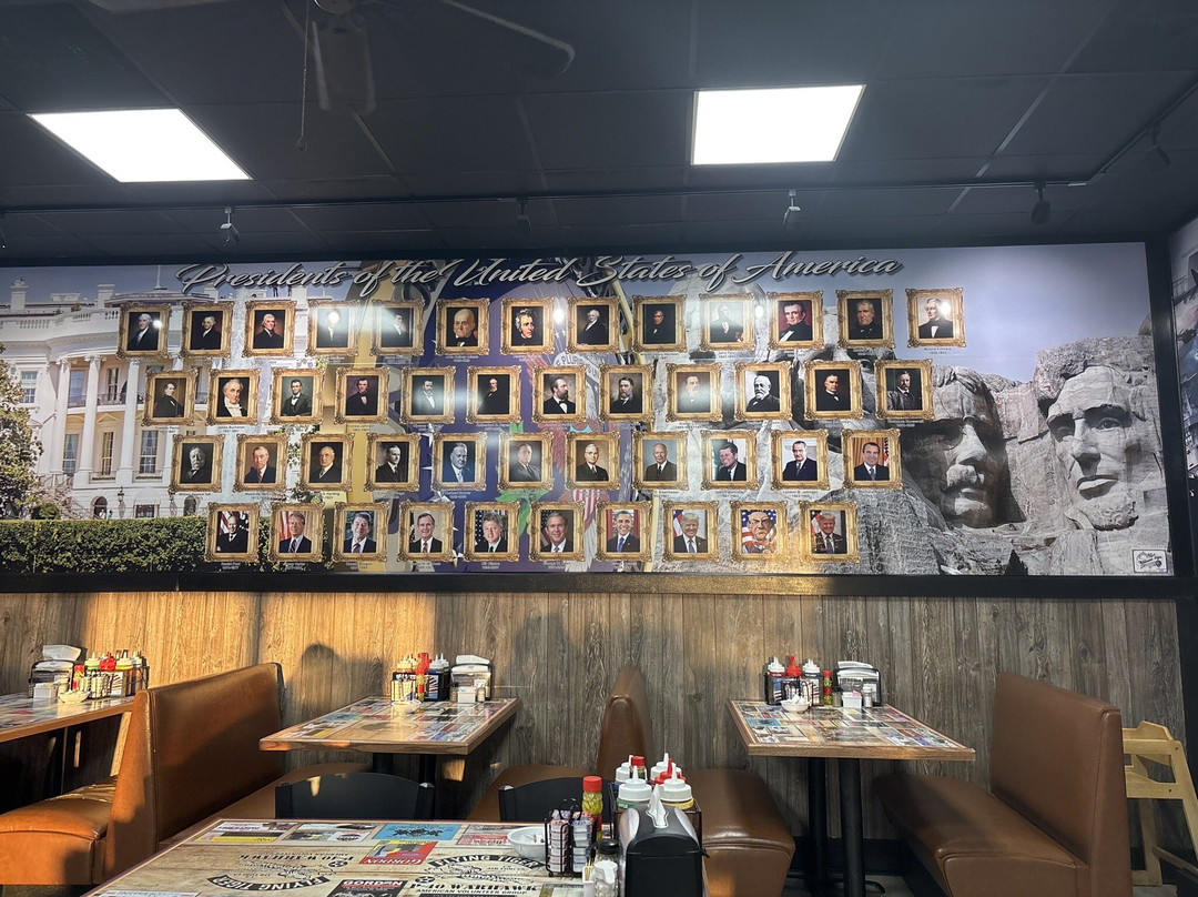 The Hub American Family Restaurant