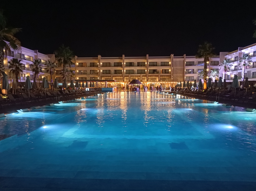 Melia Durres Albania主图