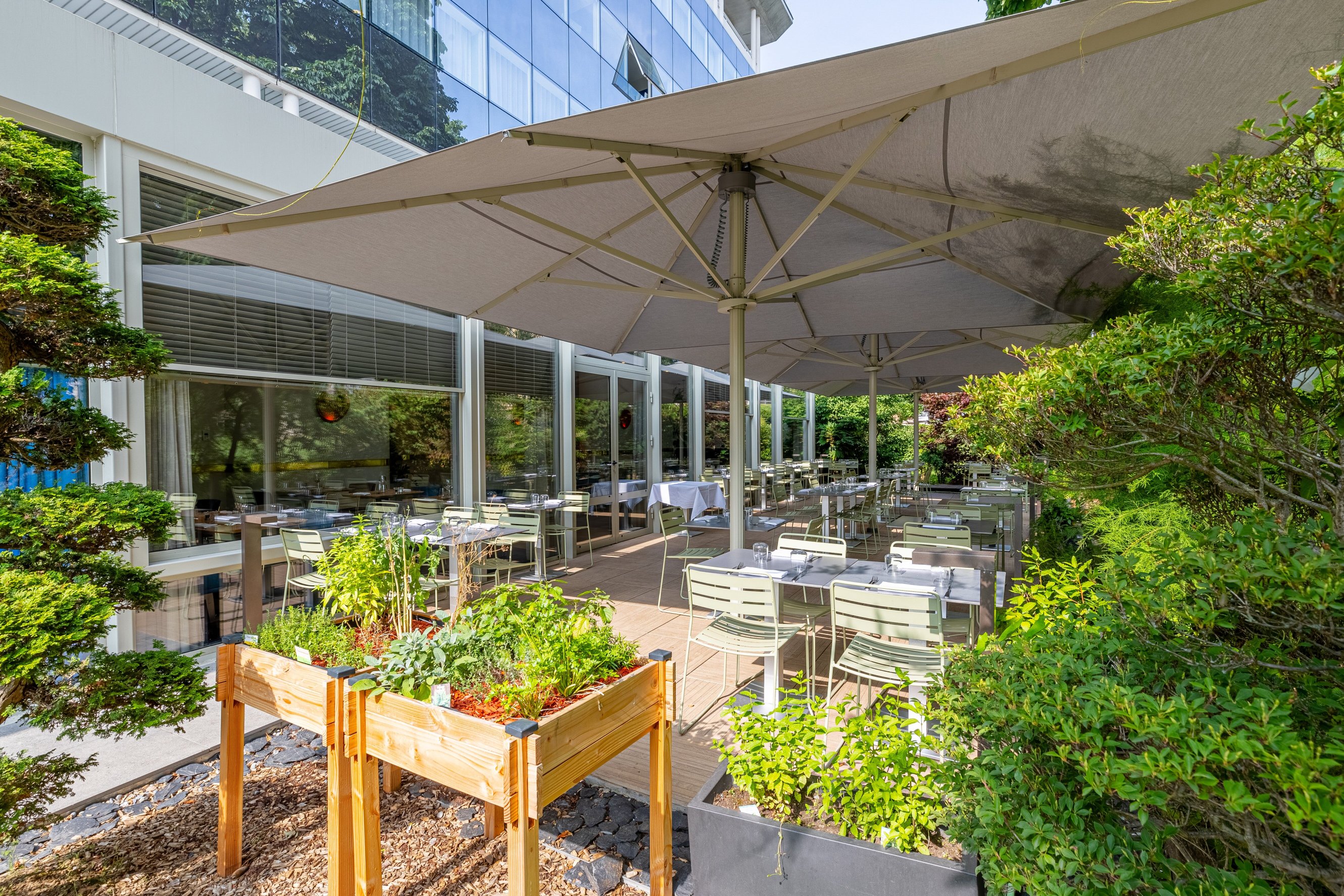 雷迪森布鲁埃克斯勒邦酒店-餐饮