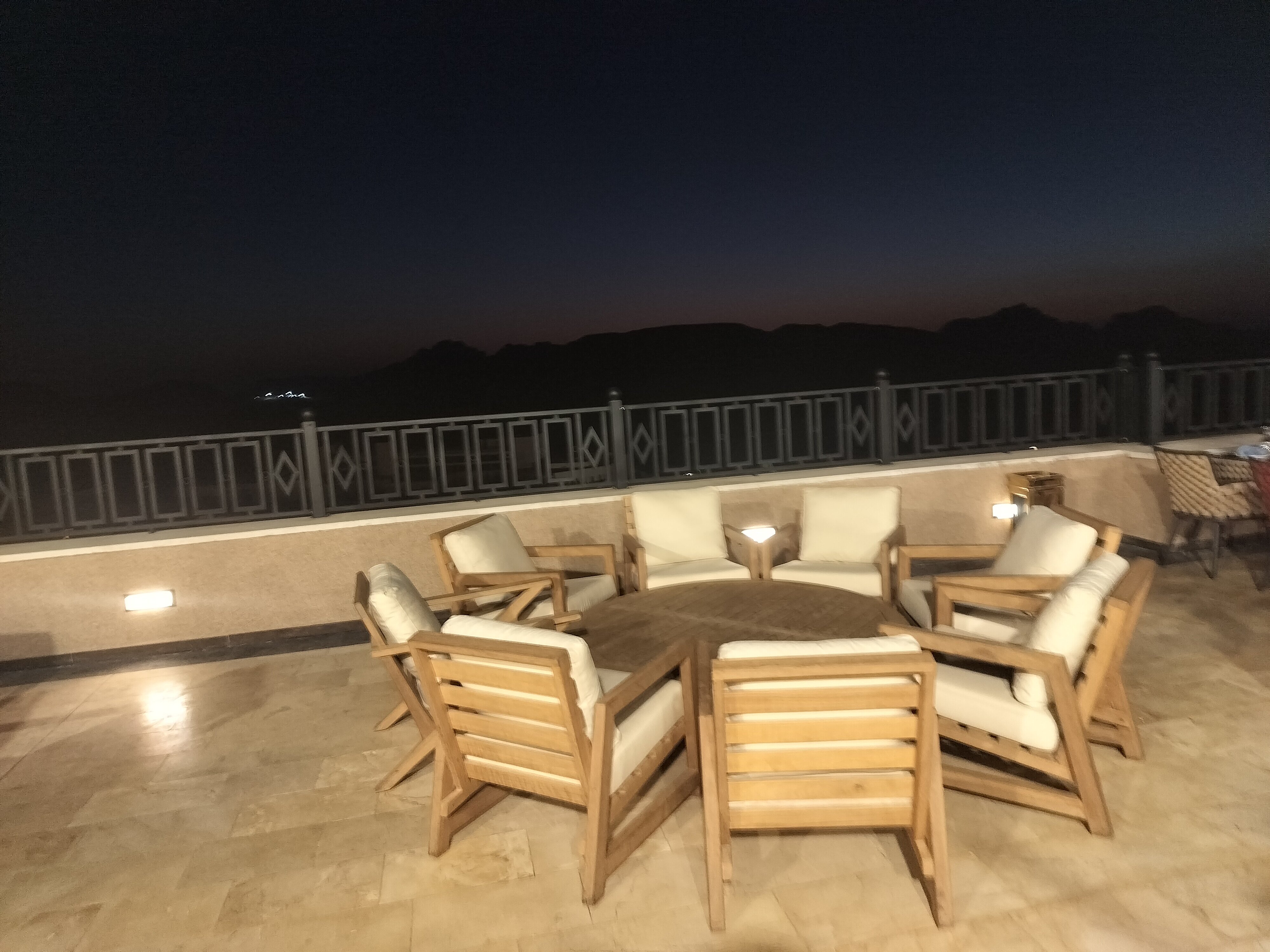 Petra Moon Luxury Hotel-浴室