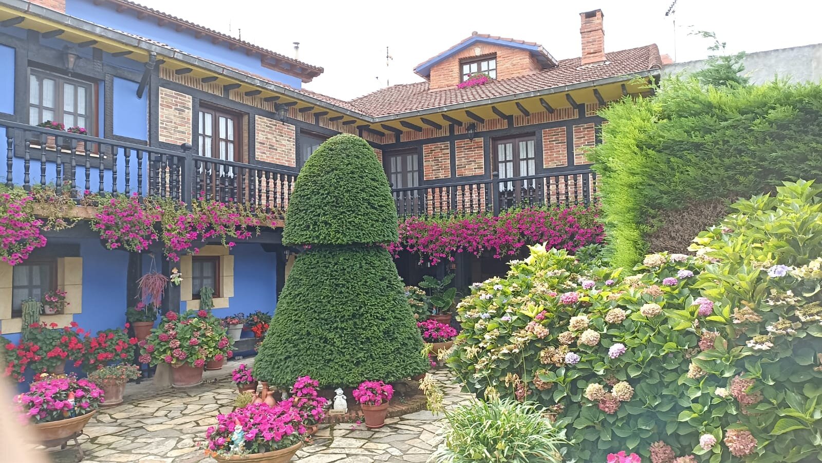 Posada Gema-官方