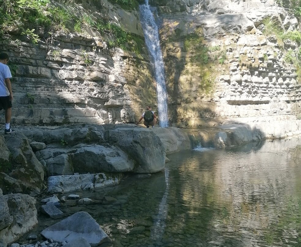 Cascate del Perino-Bettola必去景点
