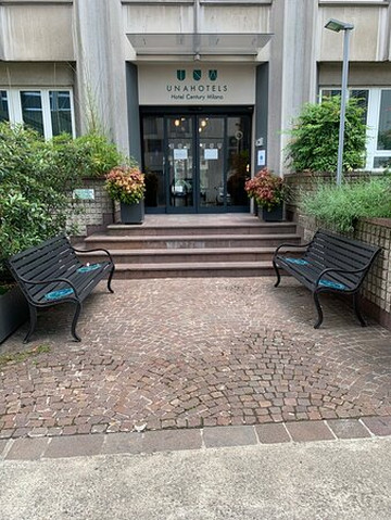 乌纳世纪酒店主图