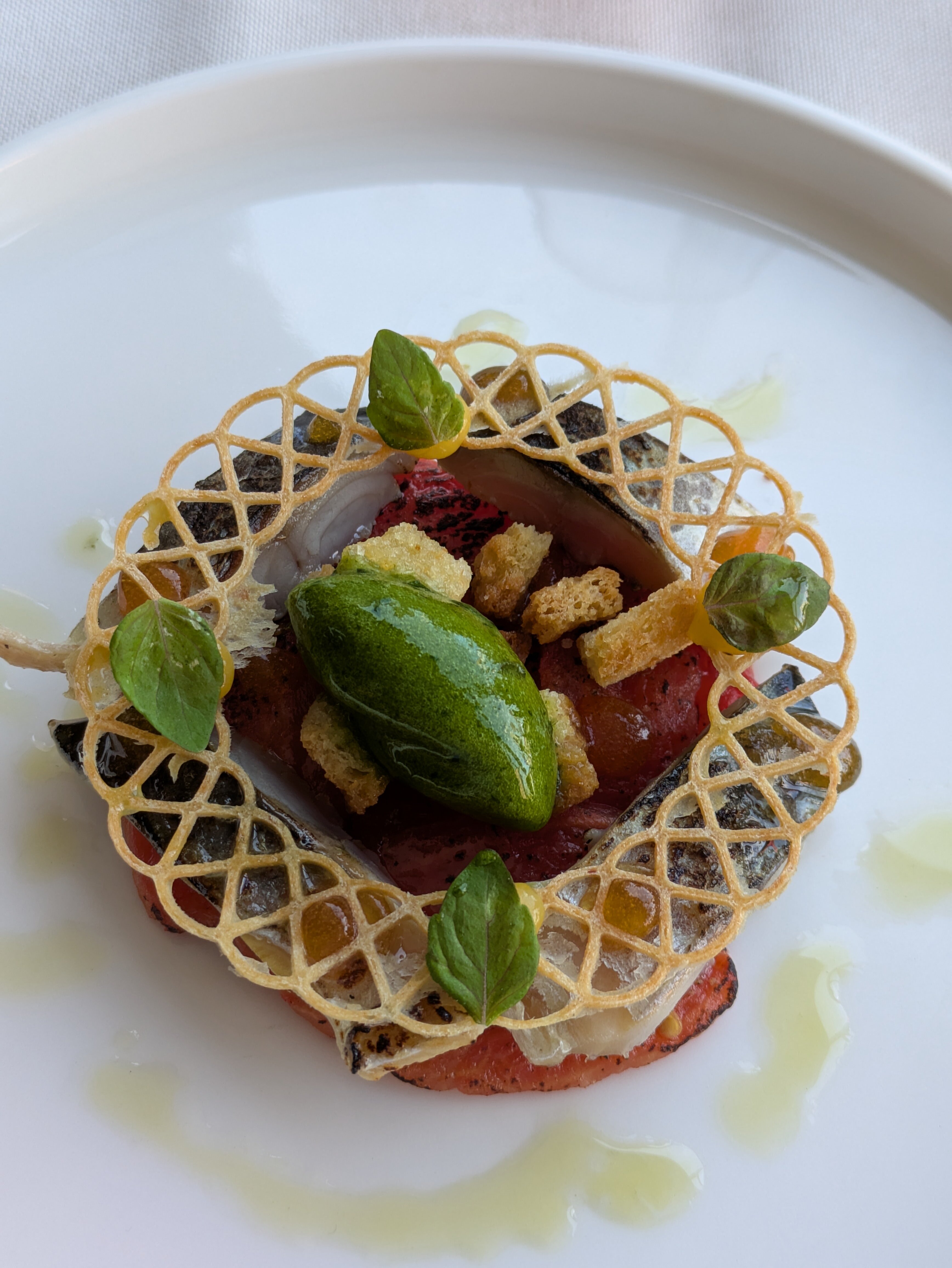 Castel de Tres Girard-官方