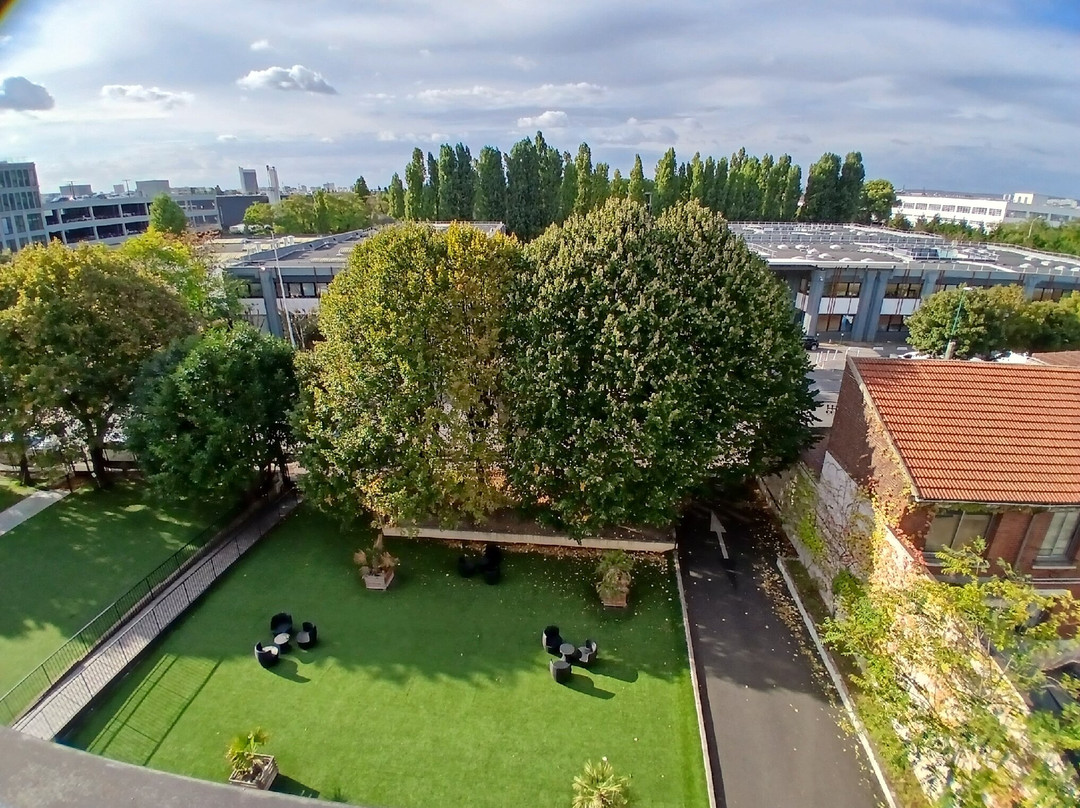 Executive Hotel Paris Gennevilliers主图