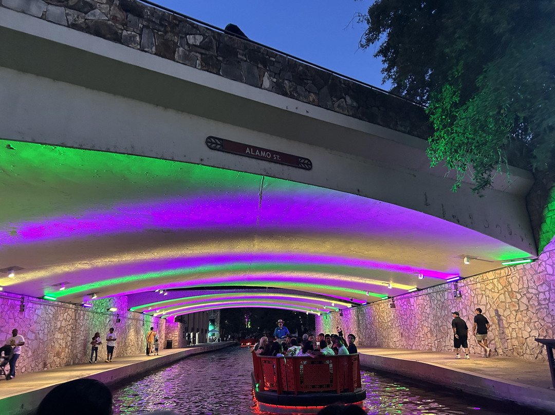 圣安东尼奥河流中心万豪酒店主图