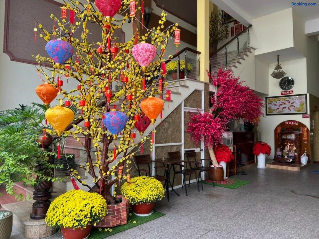 Ngu Long Hotel