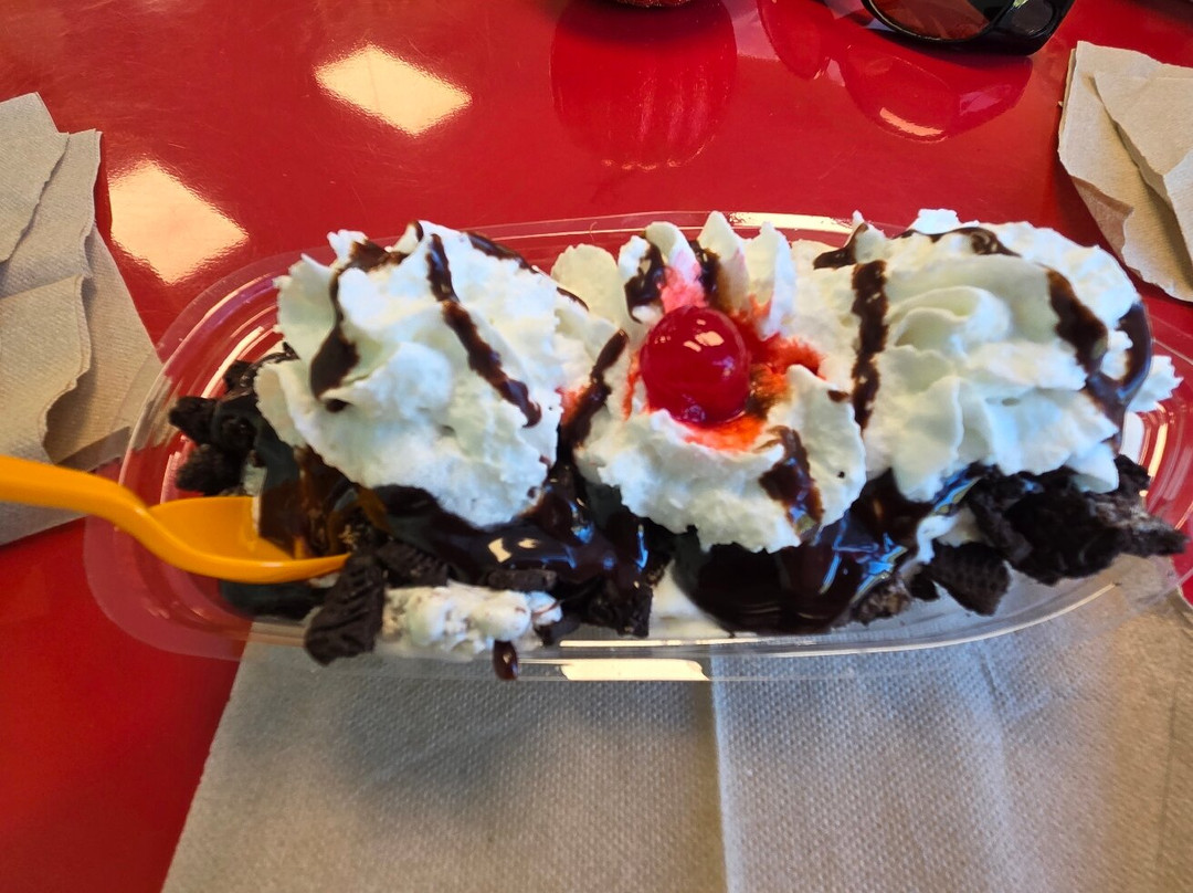 Scoops Ice Cream Parlor