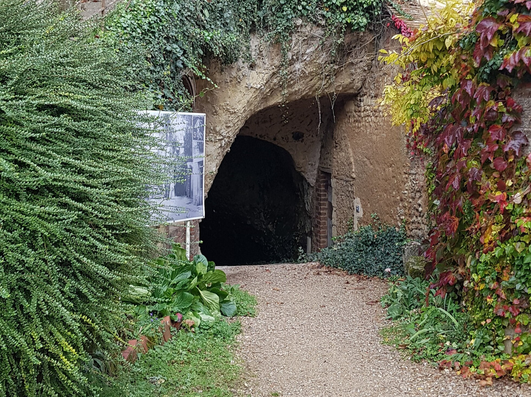 Village Troglodytique-Troo必去景点