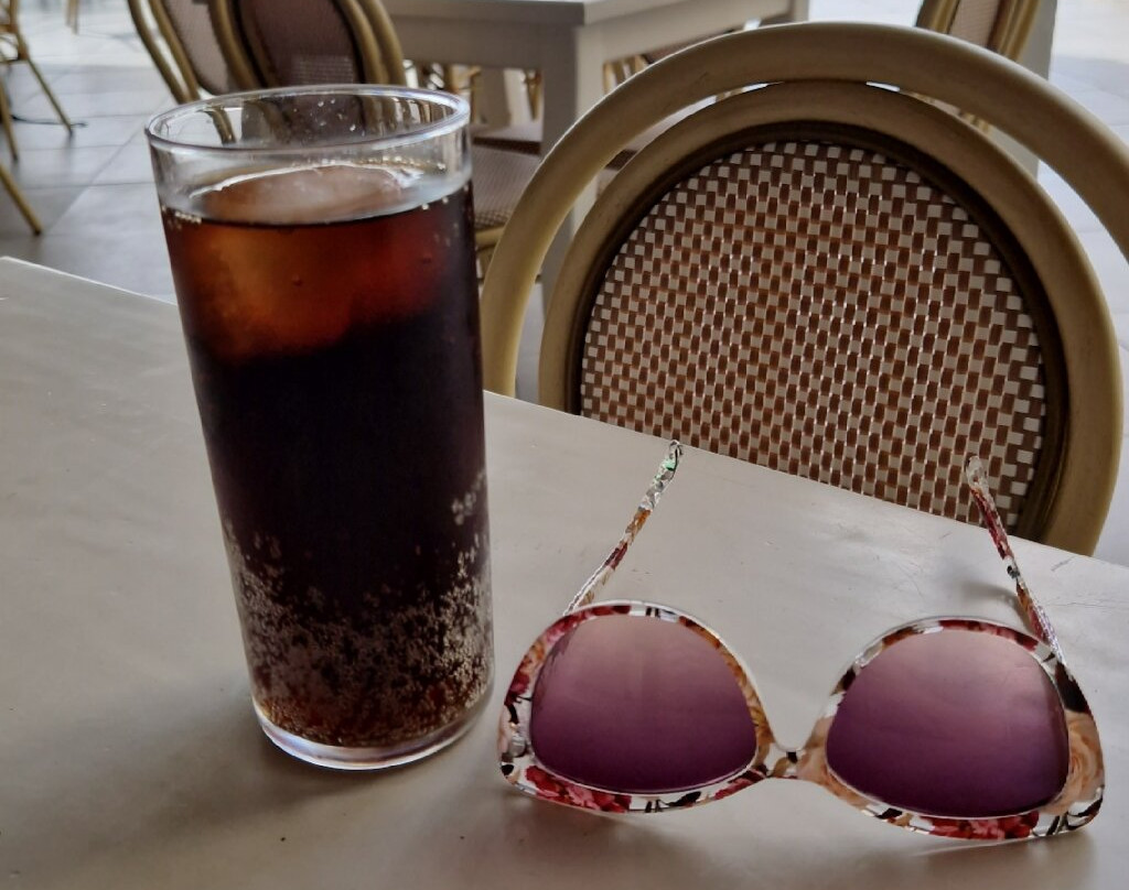 Biosfera Plaza Shopping and Leisure Centre-卡门港必去景点