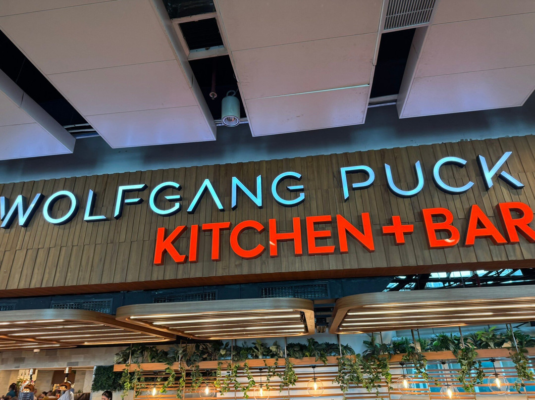 Wolfgang Puck Kitchen + Bar