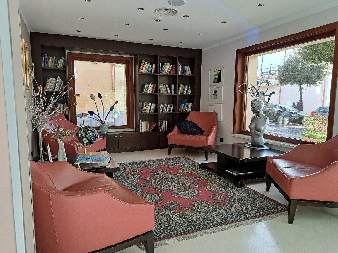 帕拉索方缇酒店主图