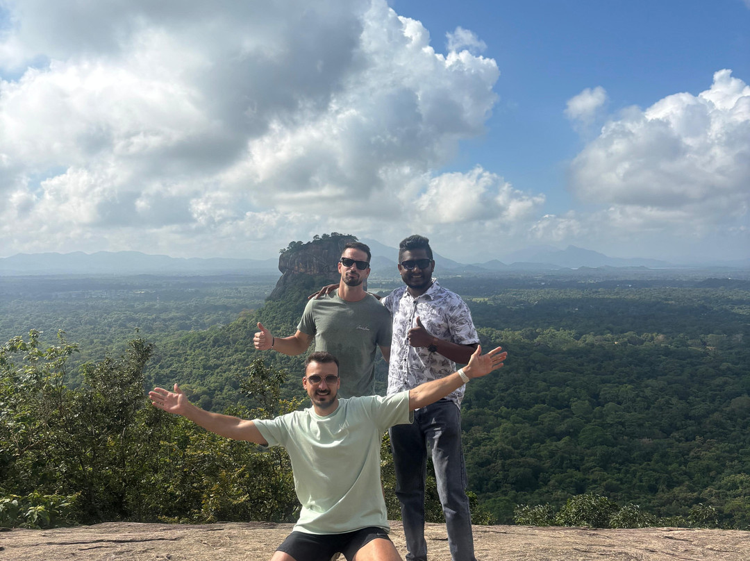 Gura Tours-Weliweriya必去景点