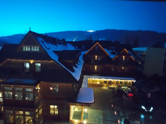 萨巴瓦酒店主图