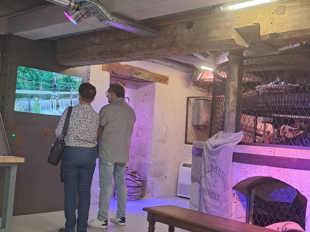 Hydronef Mill-Longue-Jumelles必去景点