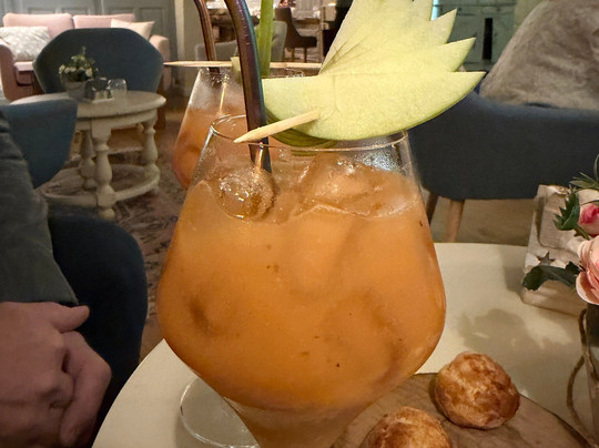 Relais de la Source主图