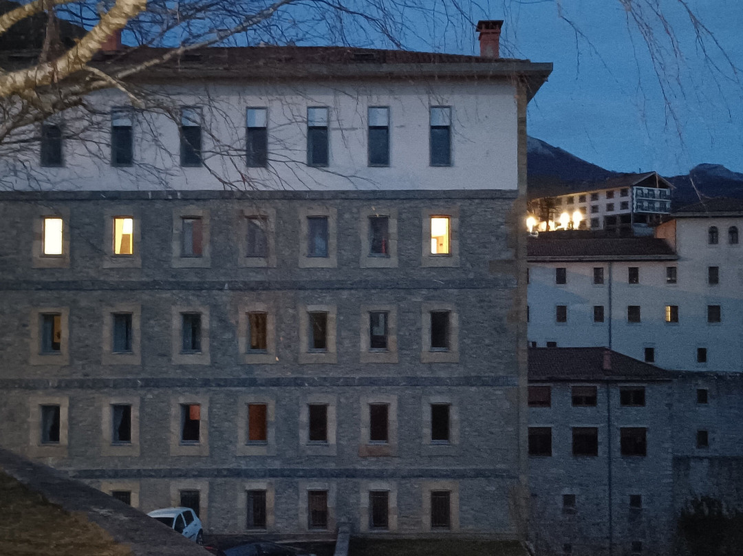 Santuario de Arantzazu主图