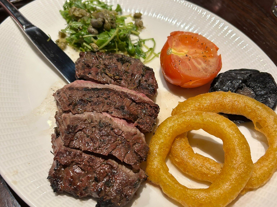 The Crown & Thistle主图