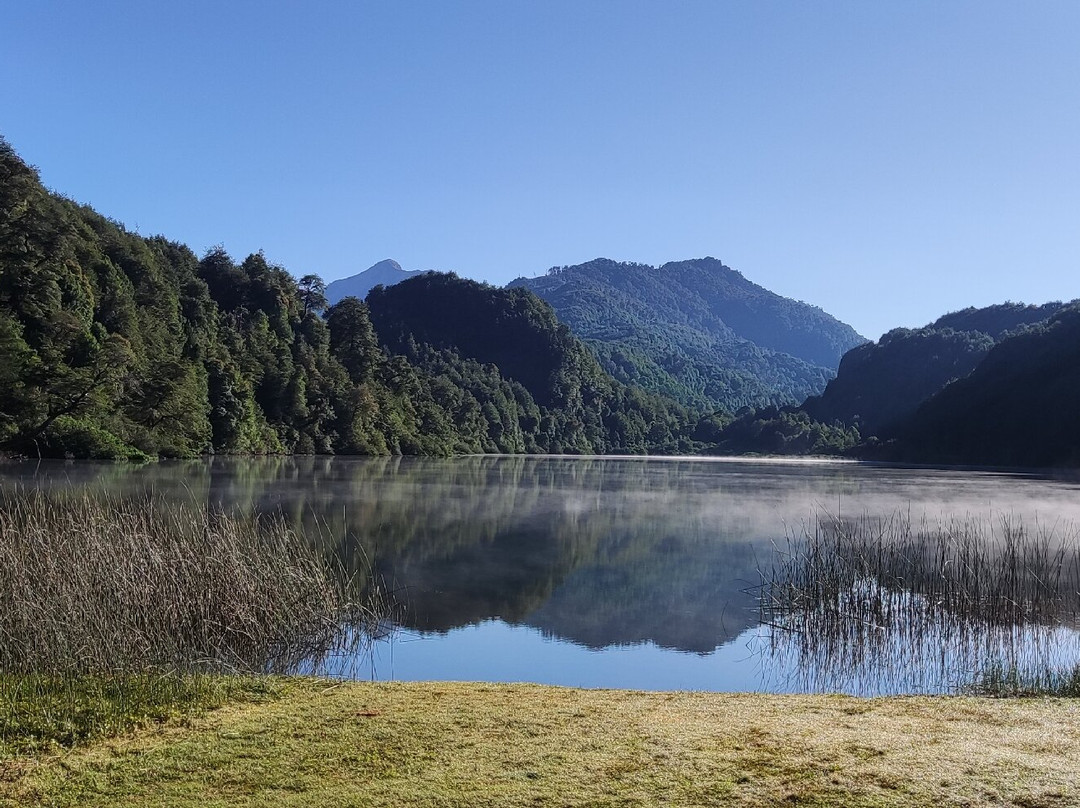 Laguna Llancalil-普孔必去景点