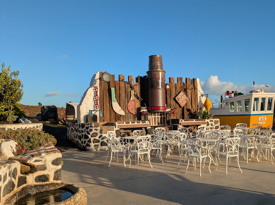 Wine Tours Lanzarote-卡门港必去景点