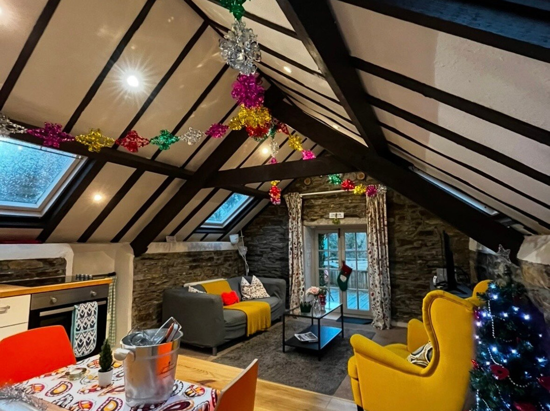 Cottages for Couples主图