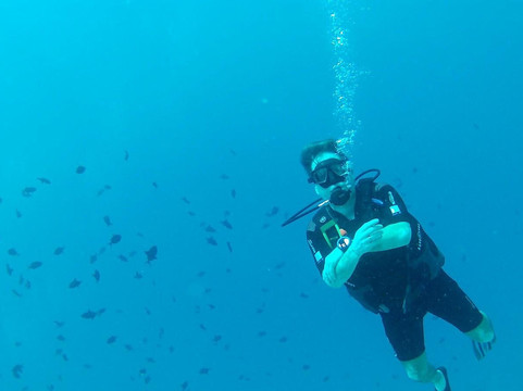 Euro-Divers Niva Kurumba Maldives-库鲁巴椰子岛必去景点
