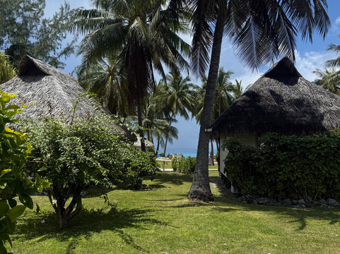 Hotel Raira Lagon主图