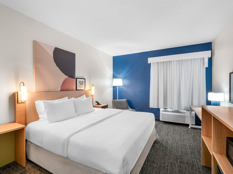 希尔顿安阿伯南部Spark