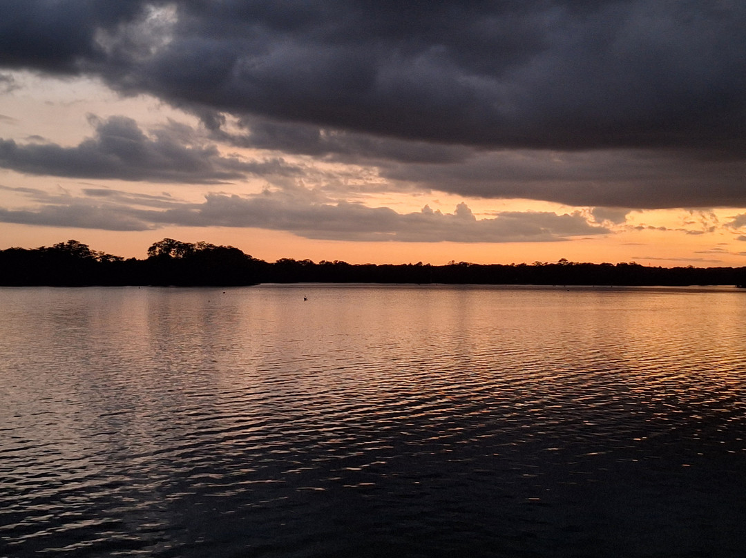 半人马座湖度假村主图