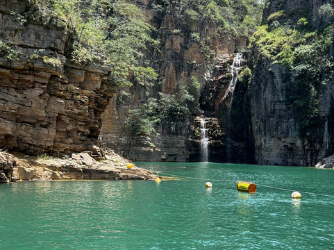 Sou VIP - Passeios de Lancha e 4x4-Capitolio必去景点