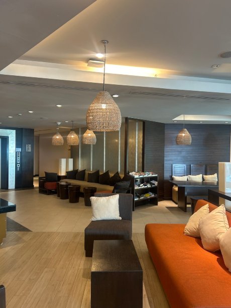 芭堤雅爱湾海滩度假酒店-官方