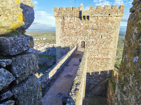 Castillo de Alburquerque-Alburquerque必去景点