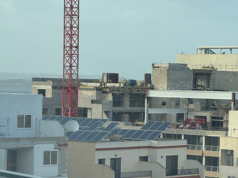 Qawra Point Beach-Bugibba必去景点