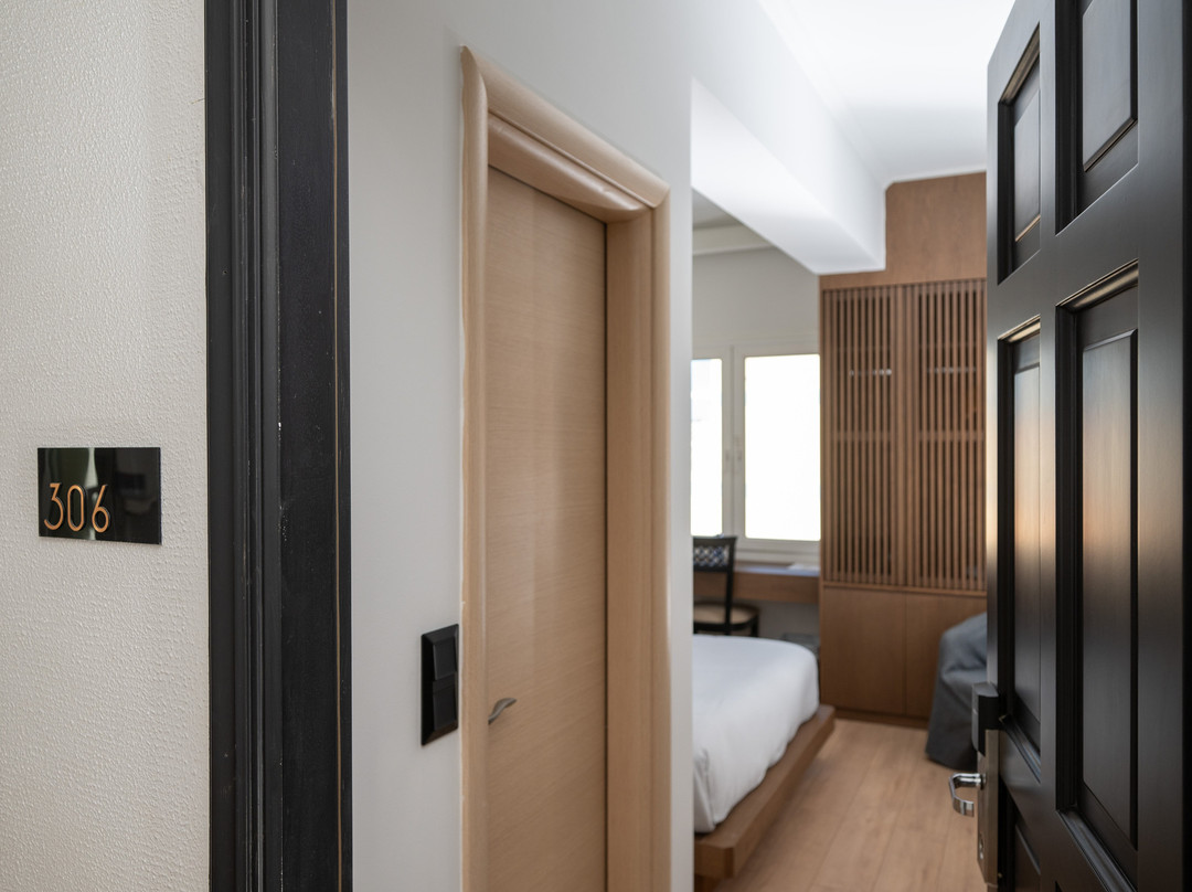 莱斯维恩酒店主图