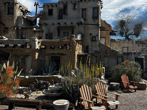 Cabot's Pueblo Museum-沙漠温泉必去景点