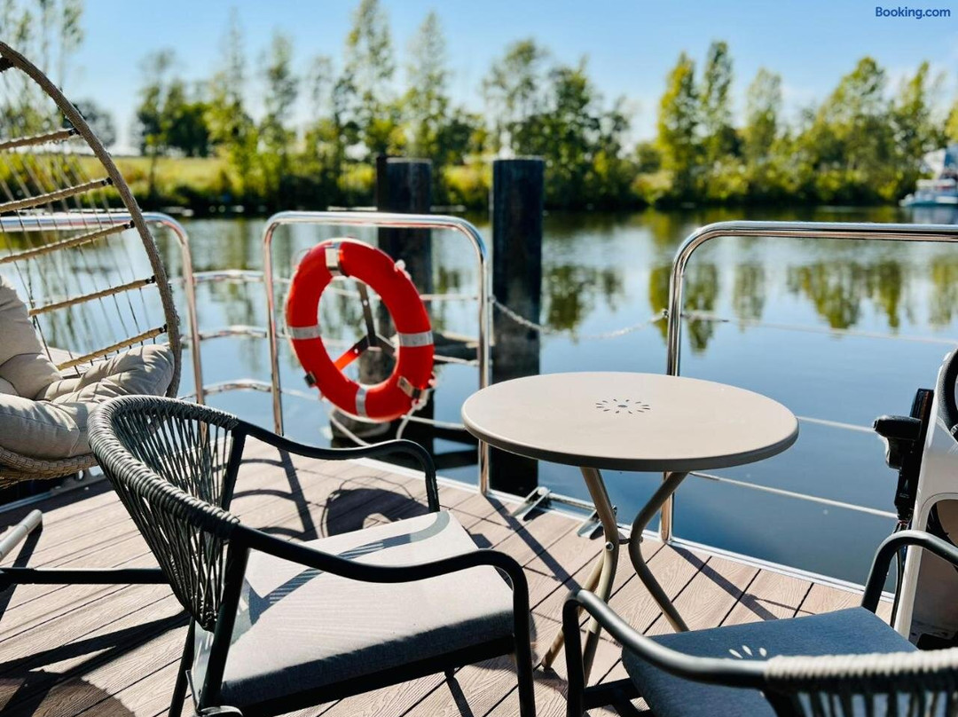 Escale Royale Torcy - Marne la Vallée