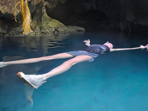 Cenote Santa Cruz-艾库玛尔必去景点