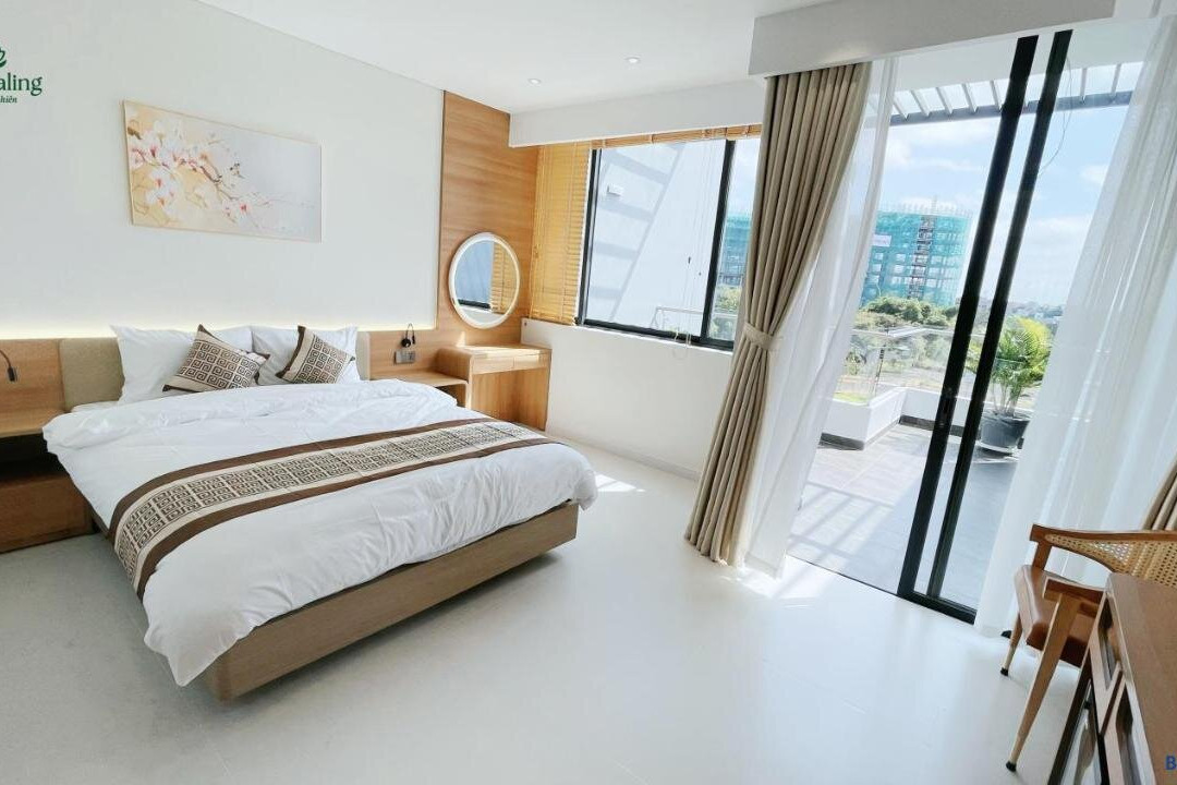 The Healing Luxury Hotel