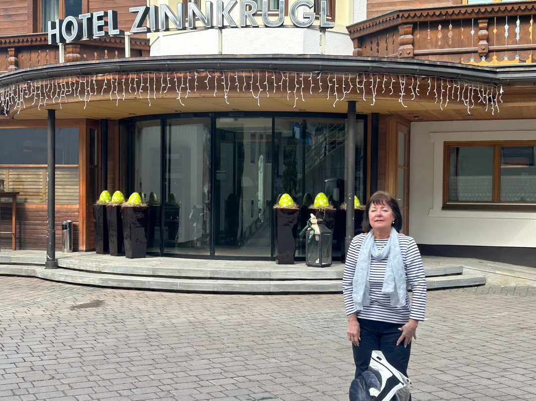 金库鲁戈酒店主图