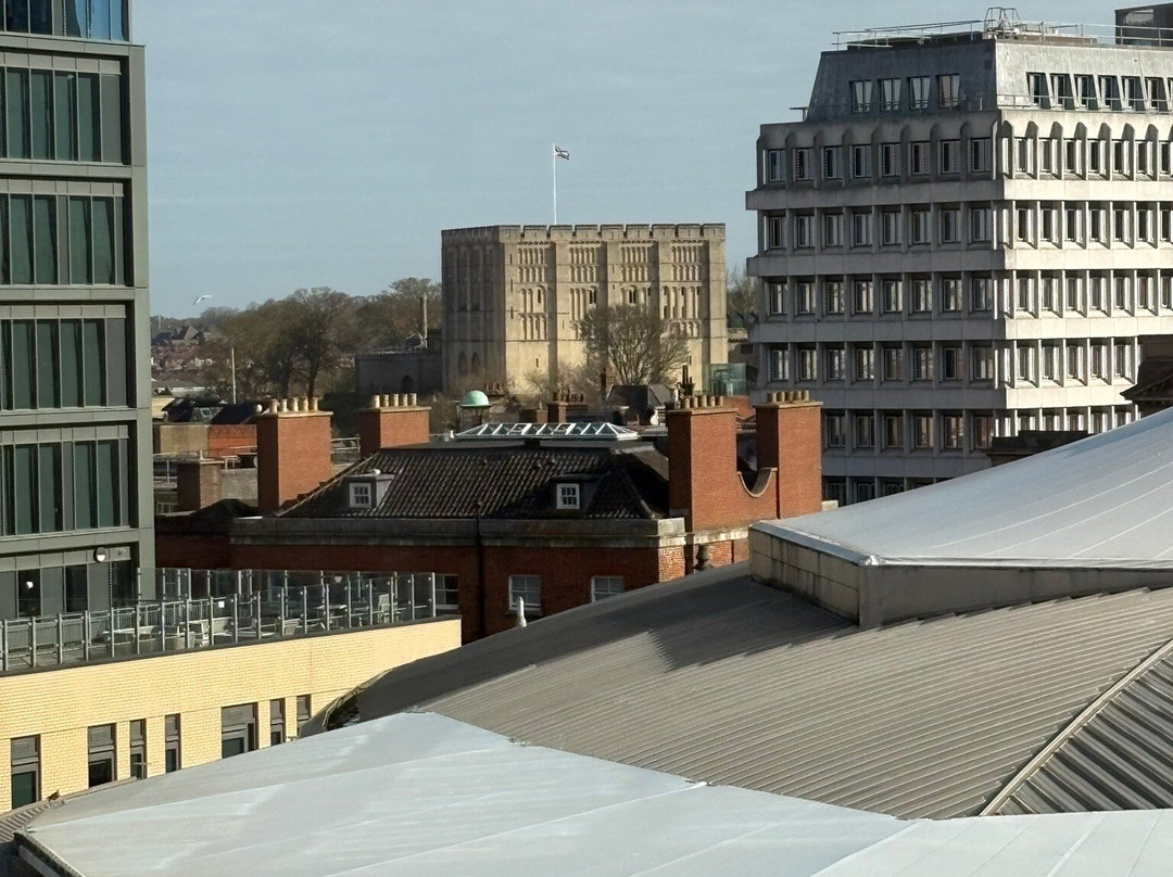诺维奇市中心旅客之家酒店主图