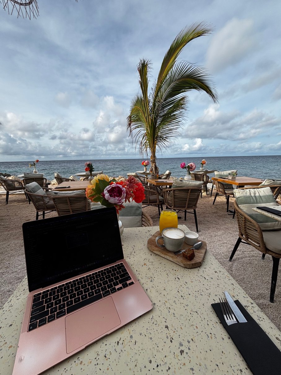 比杰布莱乌酒店-官方