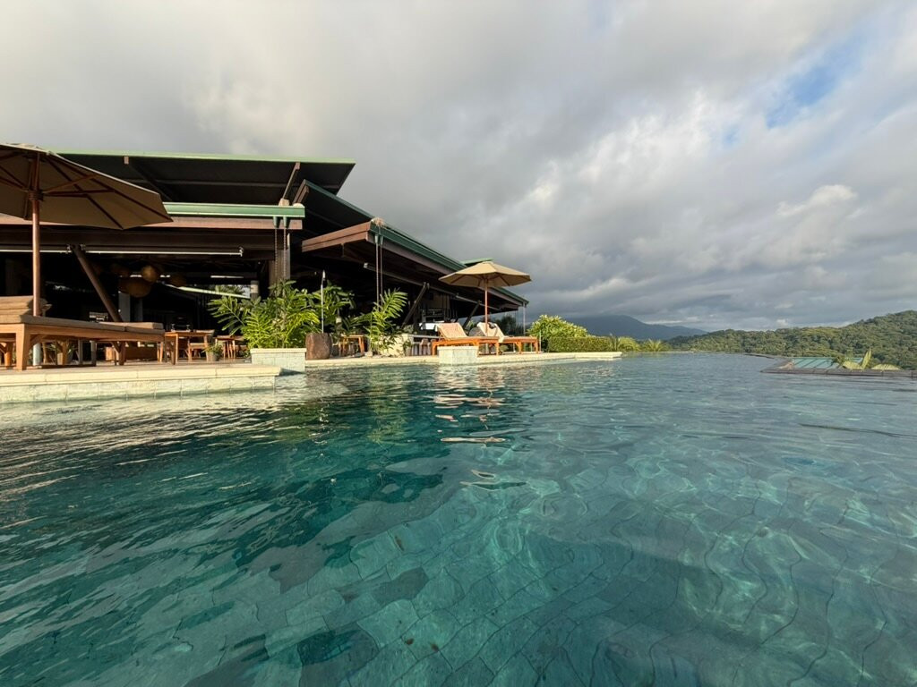 360度酒店-限成人主图