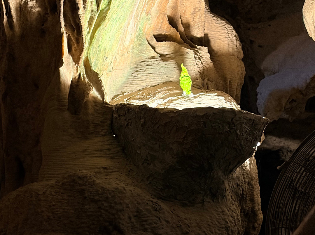 Hato Caves-威廉斯塔德必去景点