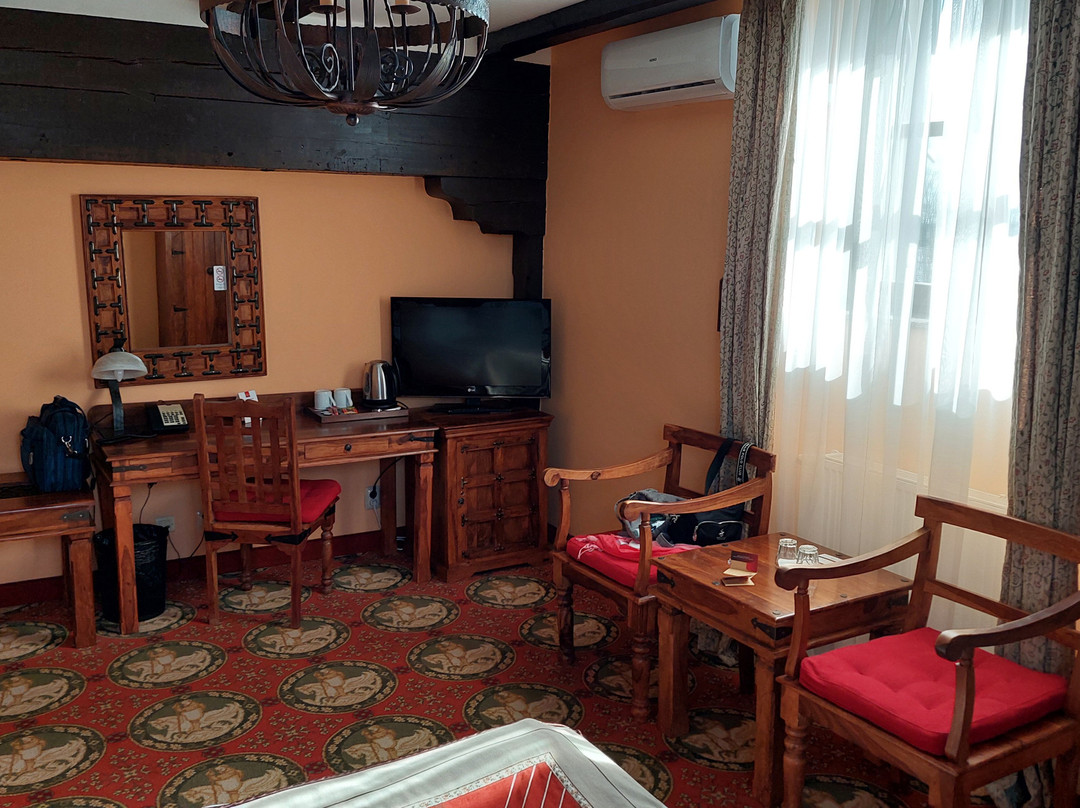 雷恩萨默克酒店主图