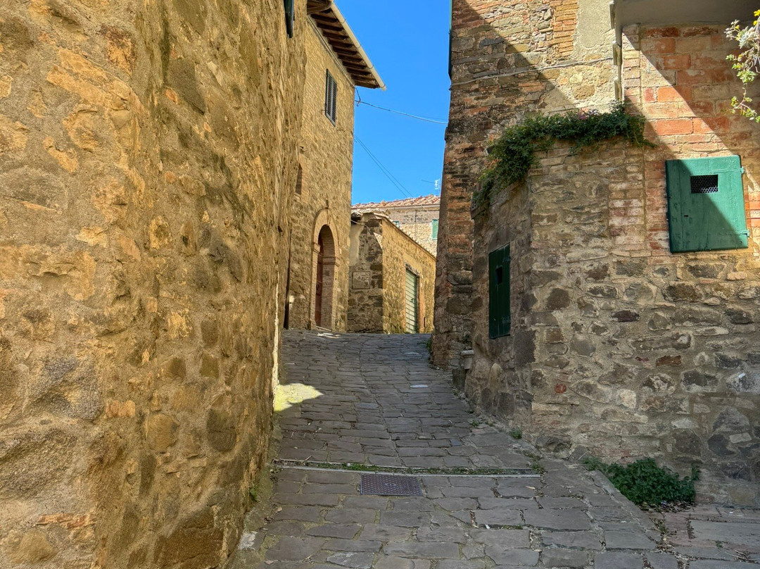Borgo Di Sant'angelo In Colle-Sant'Angelo in Colle必去景点