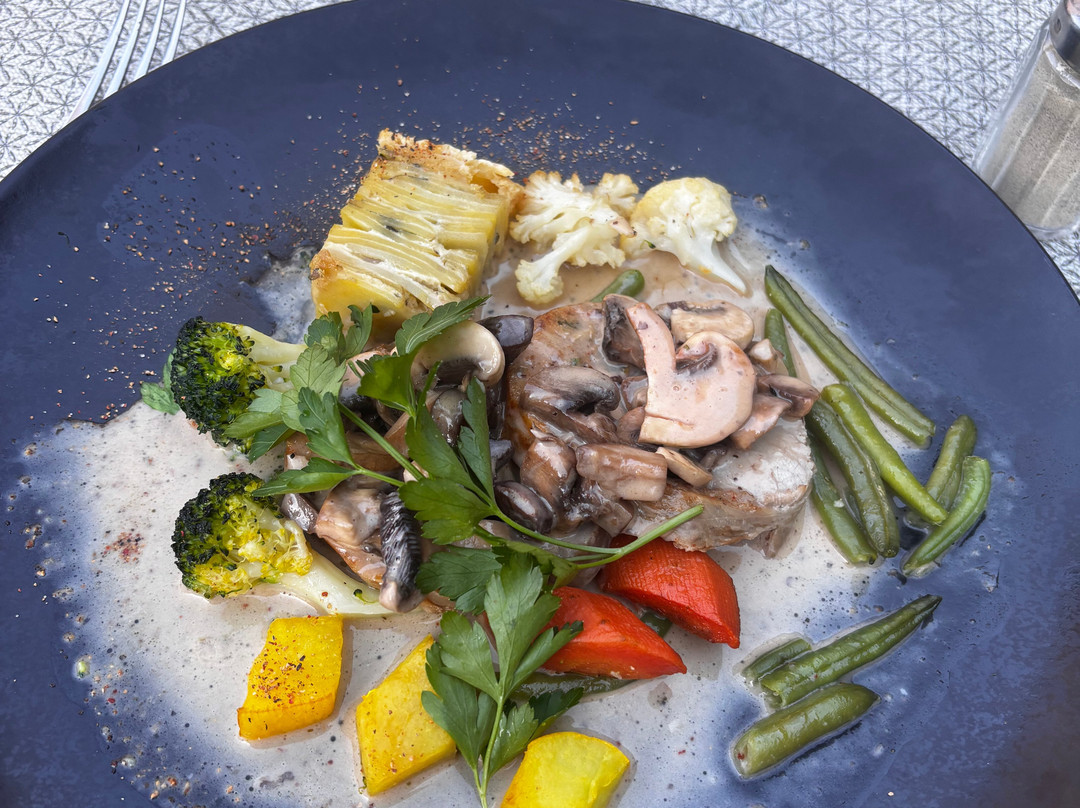 Logis Gourmet & Relax Wellness Hotel de La Sure主图