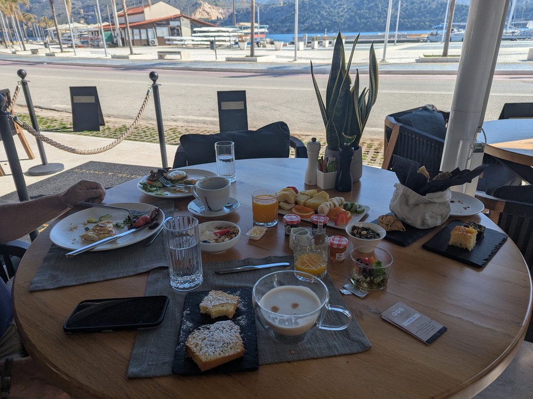 运河套房酒店主图